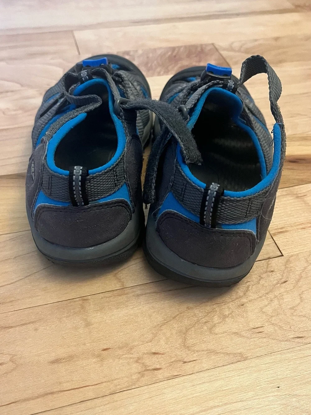 Keen Kids Gray and Blue Closed-Toe Outdoor Sandals